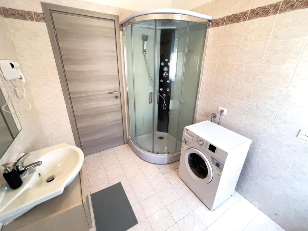 Elite Home Монфальконе Екстер'єр фото